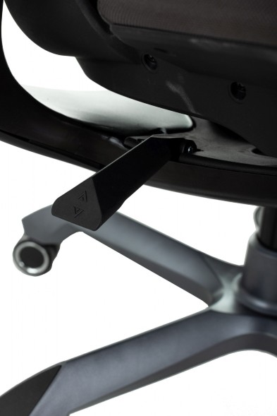 Кресло игровое Knight Aero