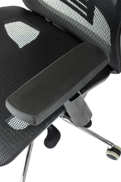 Кресло руководителя Бюрократ MC-912-H черный сетка с подголов. крестов. металл хром